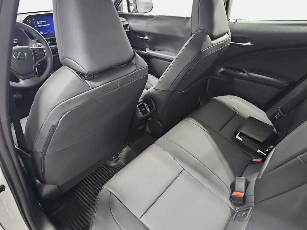 New 2026 Ultra White Lexus PREMIUM AWD image 11