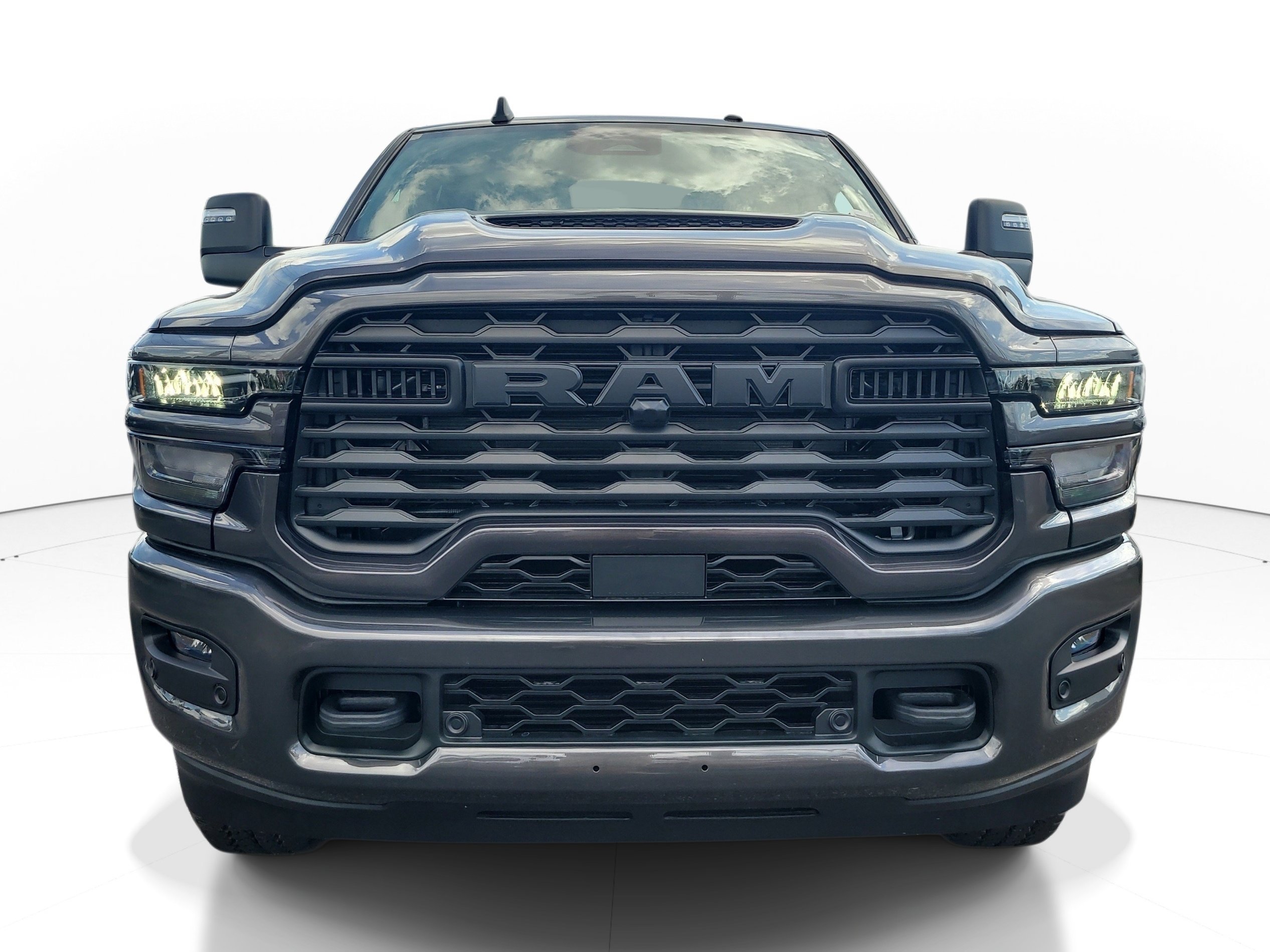 New 2027 Granite Crystal Metallic Clear-Coat Exterior Paint RAM Black Express image 3
