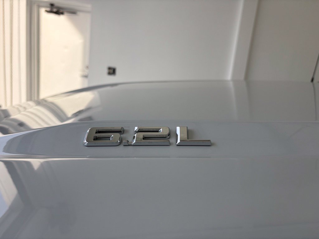 New 2026 Polar White Tricoat Chevrolet High Country image 26