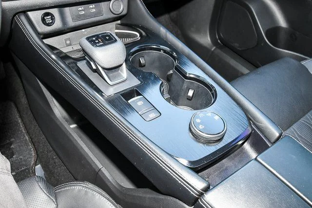 2024 Nissan Rogue Platinum - Photo 37