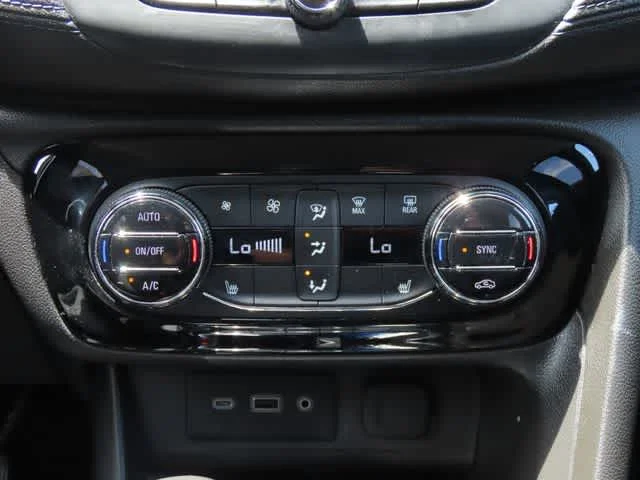 Used 2020 Satin Steel Metallic Buick Select image 20
