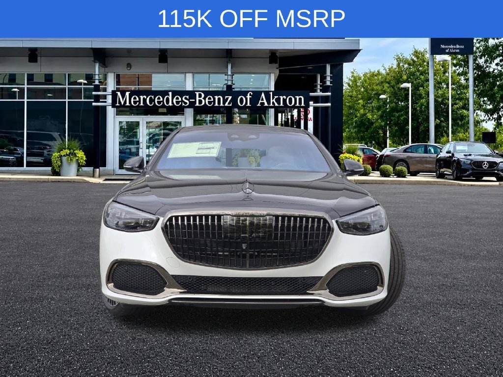 New 2025 MANUFAKTUR Moonlight White Metallic Mercedes-Benz Maybach S 680 image 64