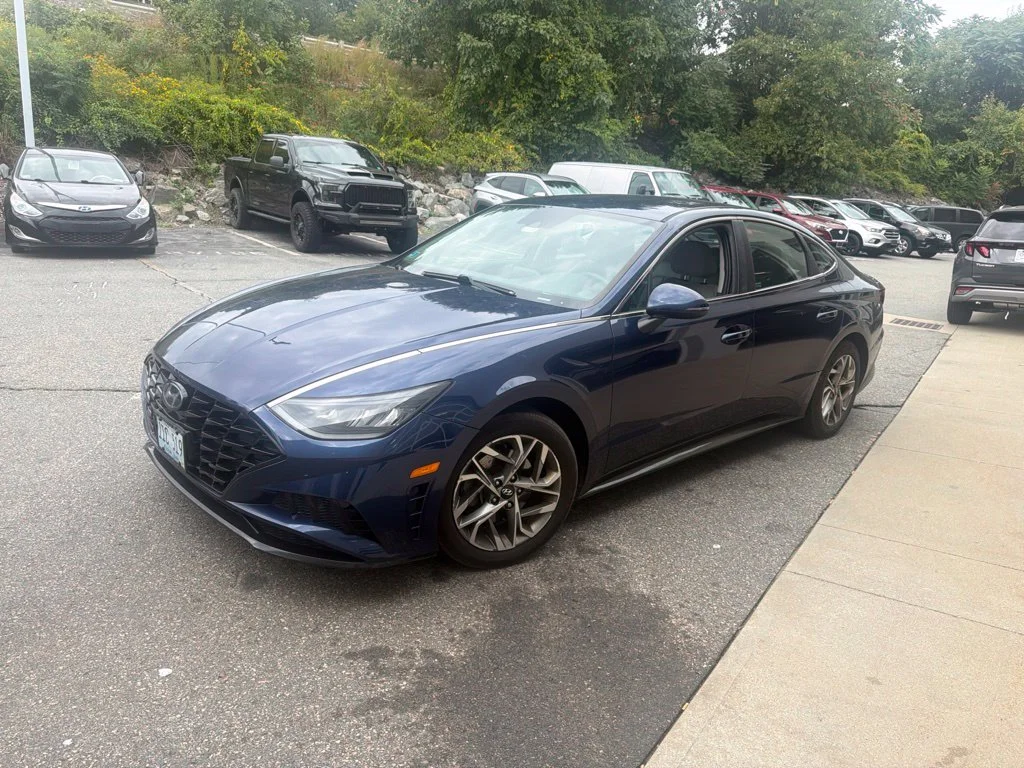 Used 2021 Blue Hyundai SEL image 3