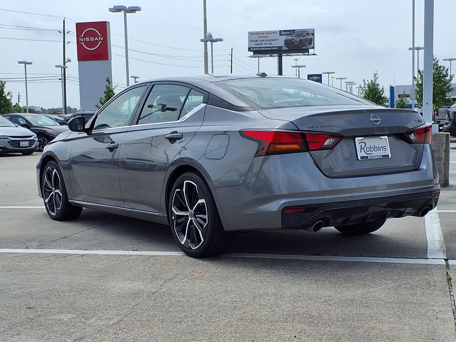2024 Nissan Altima 2.5 SR Gray at Turner Chevrolet