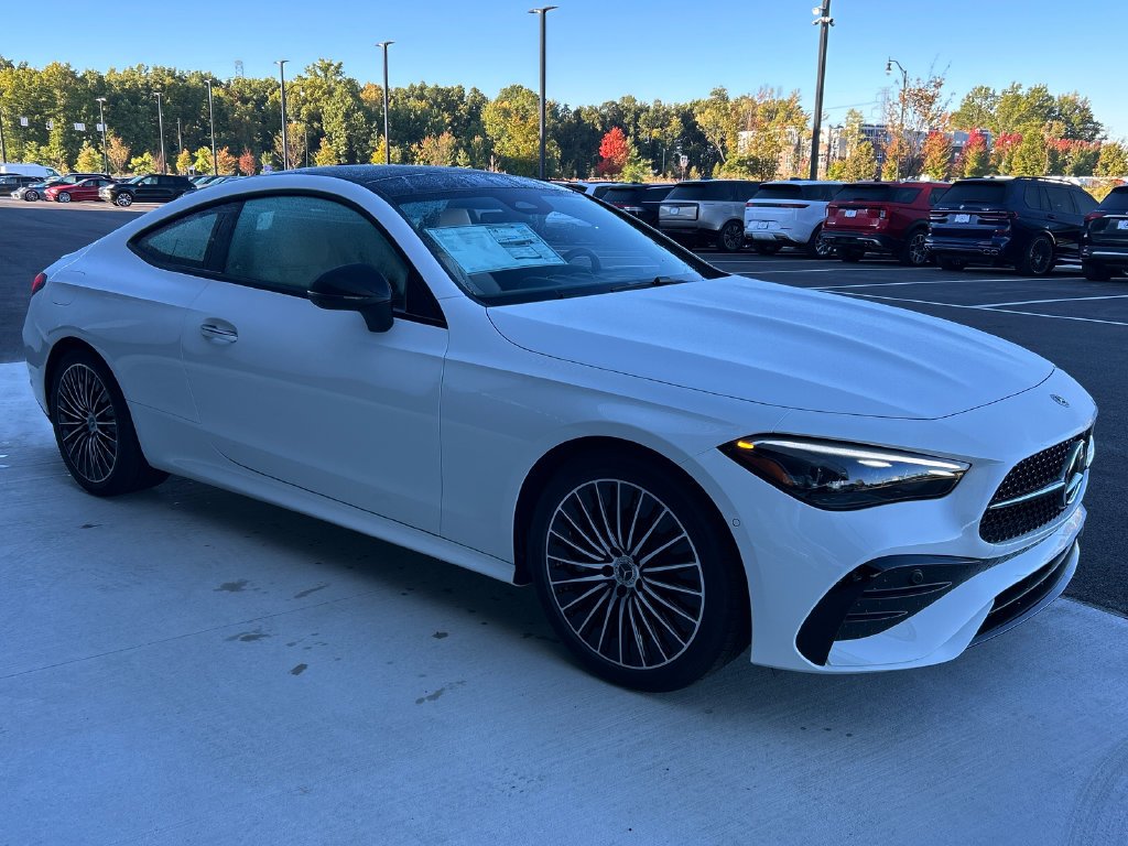 New 2027 Polar White Mercedes-Benz CLE 450 image 2