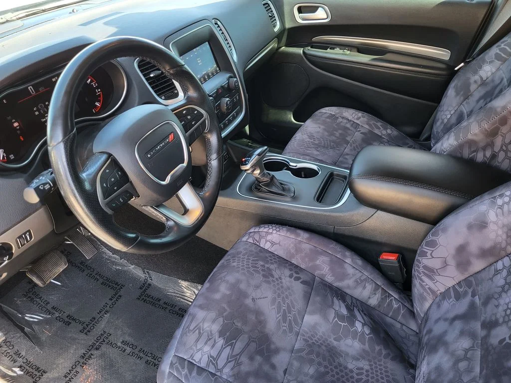 Used 2020 Gray Dodge SXT image 9