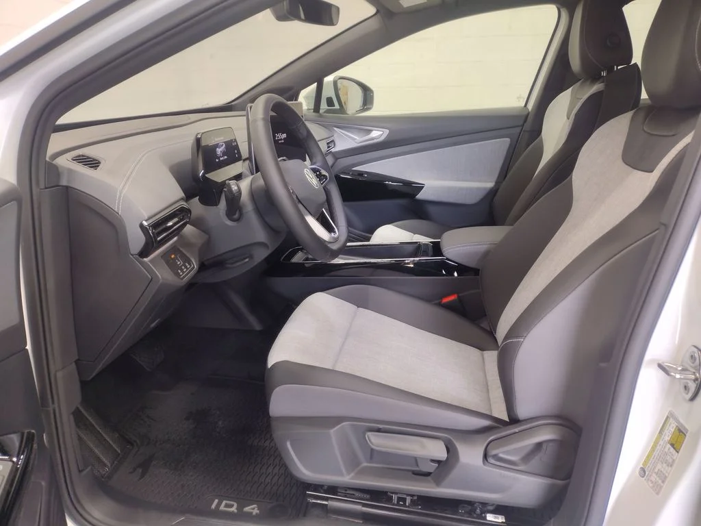 New 2026 White Volkswagen Pro image 19