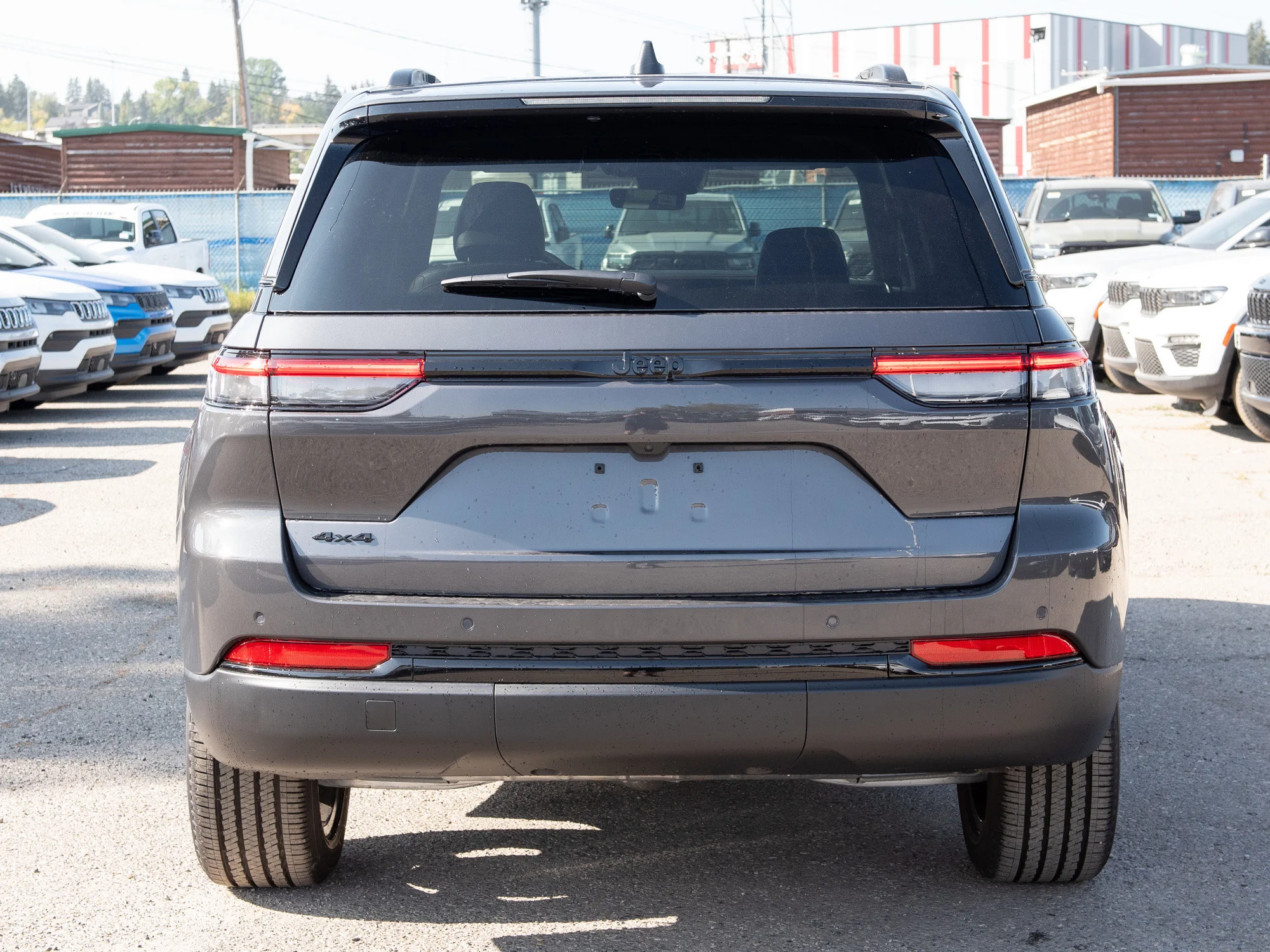 New 2025 Grey Jeep Altitude* 4x4, Sunroof, Remote Start, Heated Leather image 4