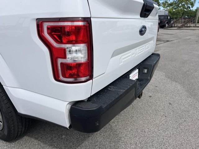 Used 2019 White Ford XL image 10