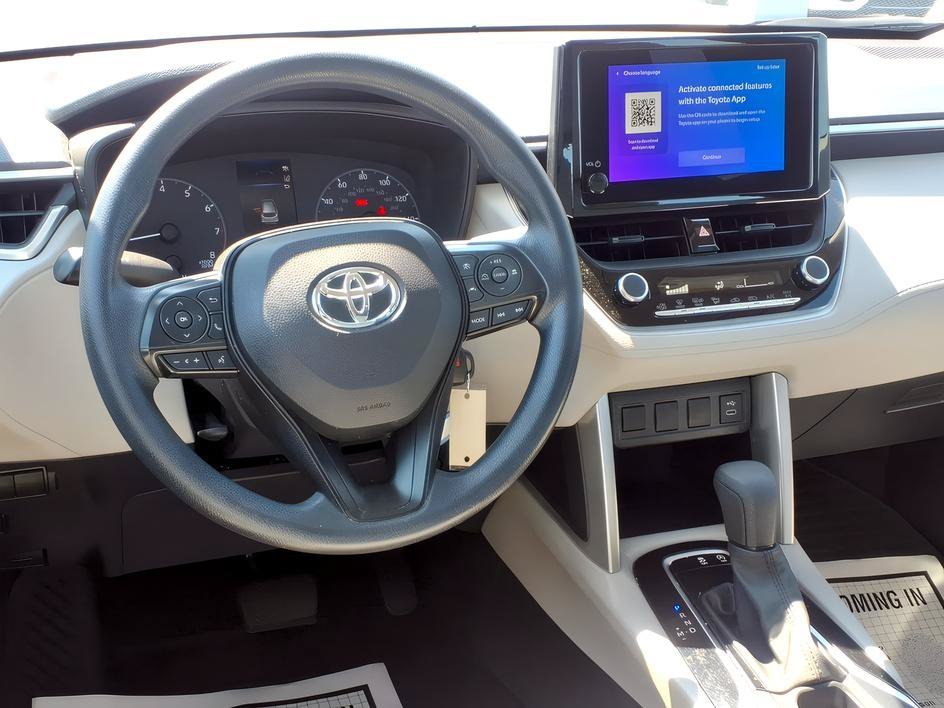Used 2023 Sonic Silver Toyota L image 12