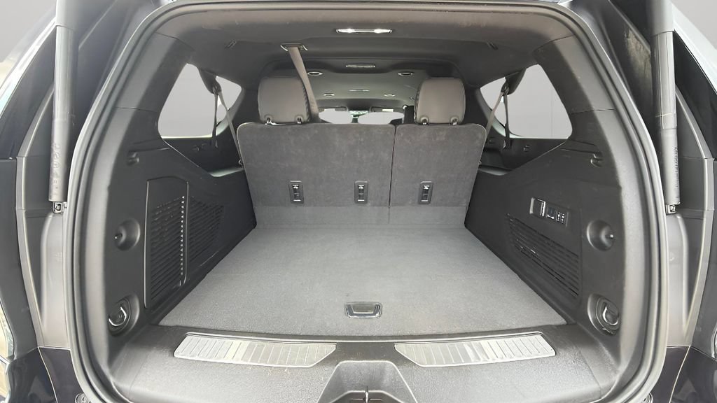 Certified Used 2025 Dark Ash Metallic Chevrolet Premier image 29