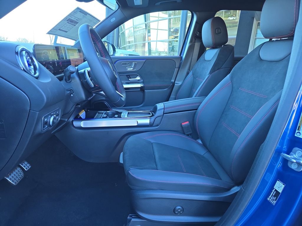 2026 Mercedes-Benz GLB GLB 250 - Photo 10