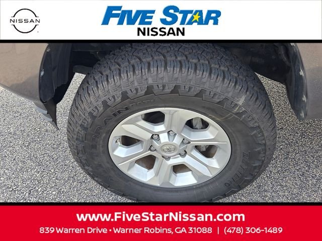 Used 2020 Gray Toyota SR5 image 17