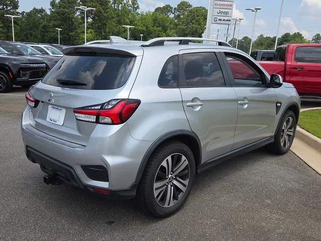 Used 2021  Mitsubishi 2.0 ES image 12