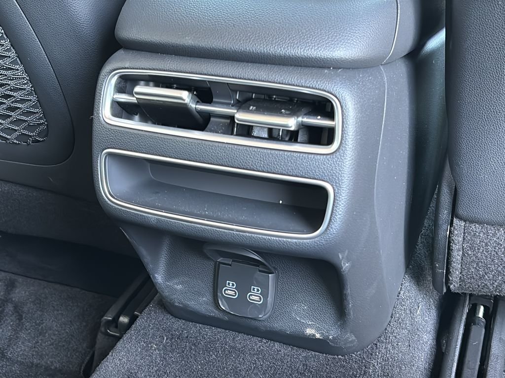 2026 GENESIS GV70 - Photo 38