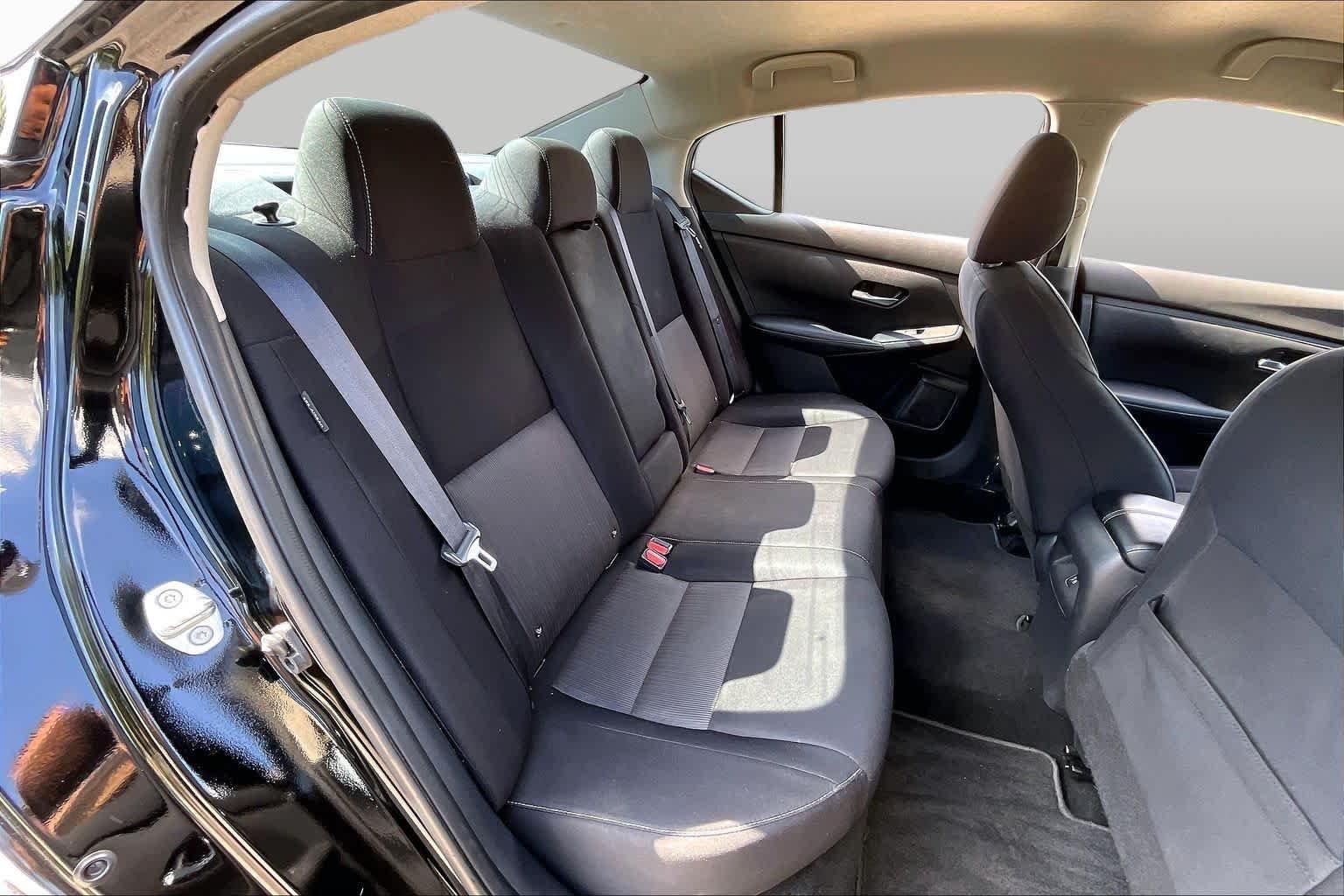Used 2021 Super Black Nissan SV image 18
