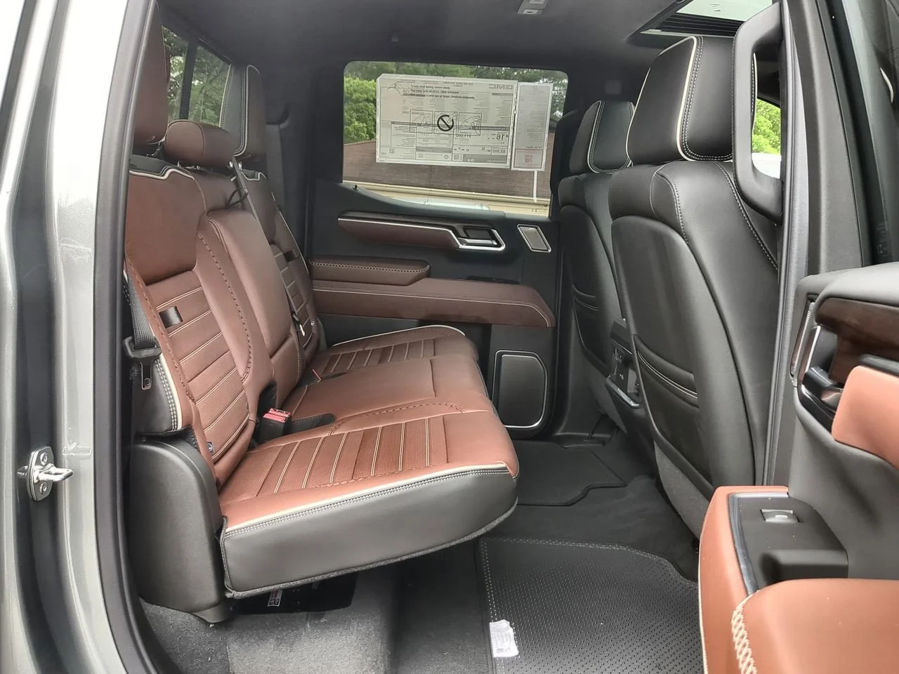 New 2026 Sterling Metallic GMC Denali Ultimate image 28