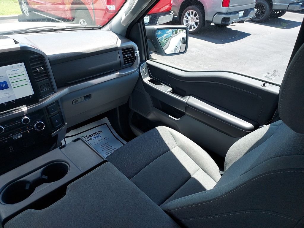 Used 2025 White Ford XLT image 11