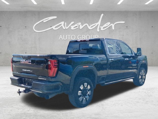 Used 2024 Onyx Black GMC Denali image 17