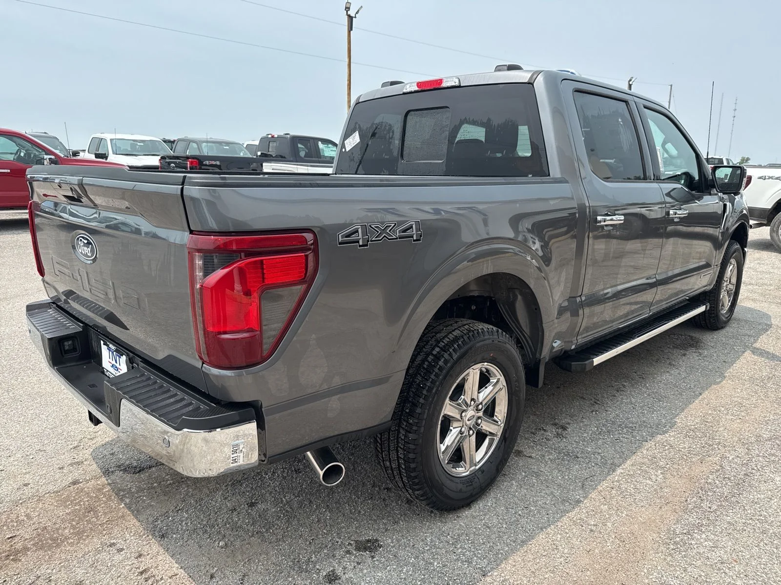 2025 Ford F-150 XLT - Photo 6