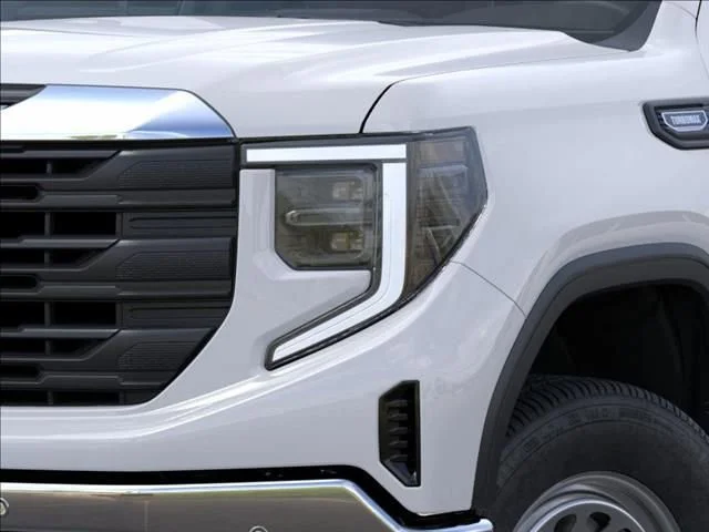 2026 GMC Sierra 1500 Pro - Photo 10