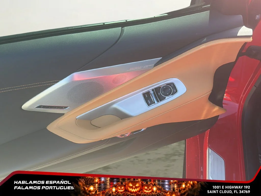 2023 Chevrolet Corvette 2LT - Photo 12