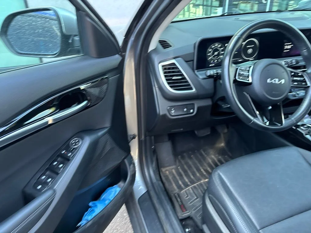 Certified Used 2024 Gray Kia EX image 10