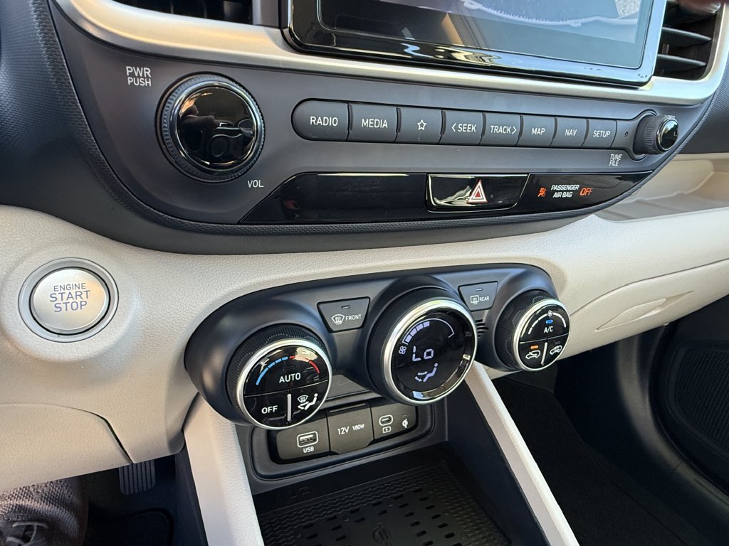 Used 2023 White Hyundai Limited image 22