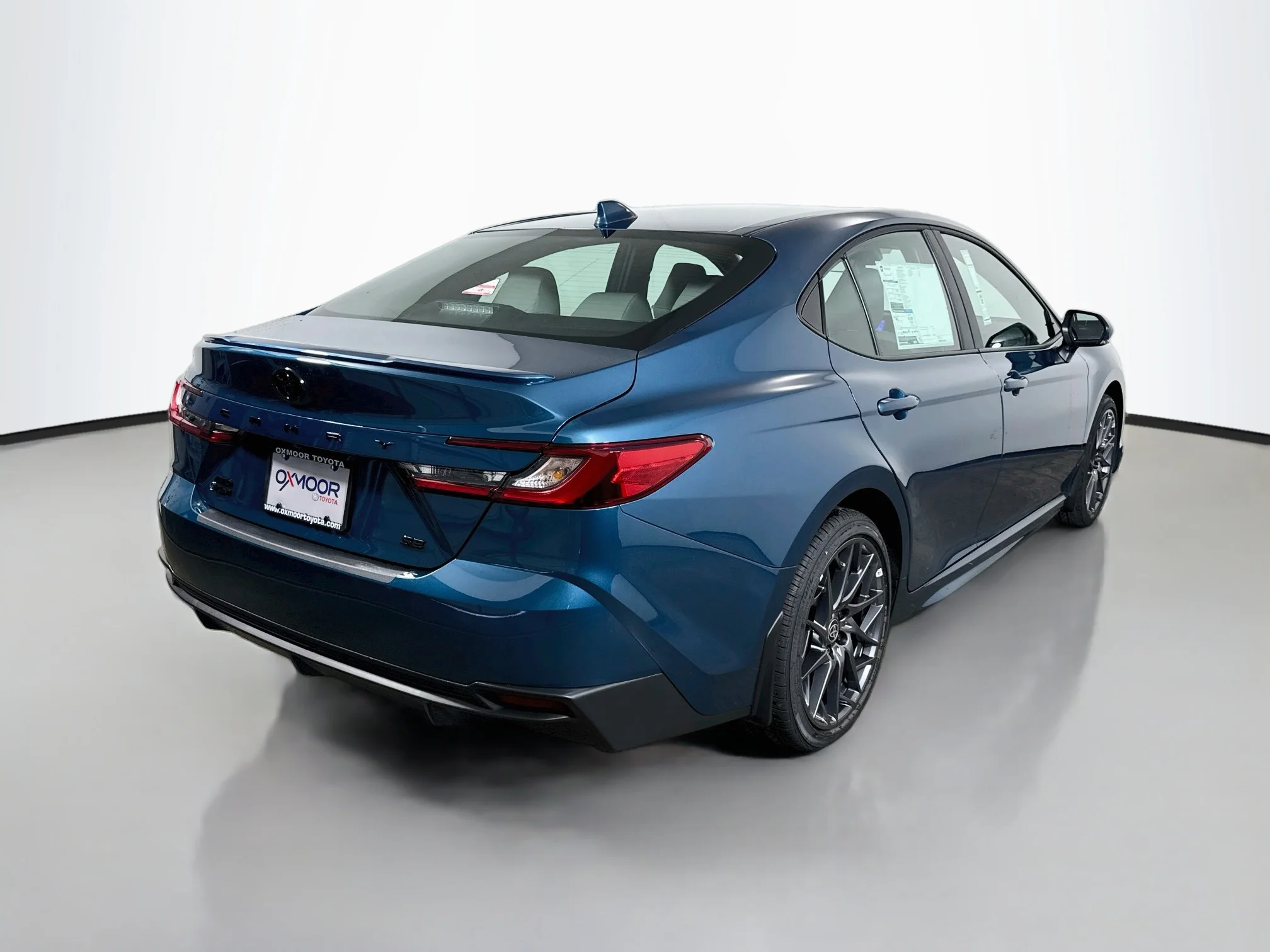 New 2026 Ocean Gem Toyota SE image 7