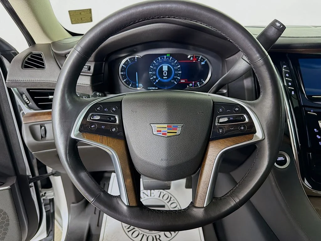 Used 2017 White Cadillac Premium image 13