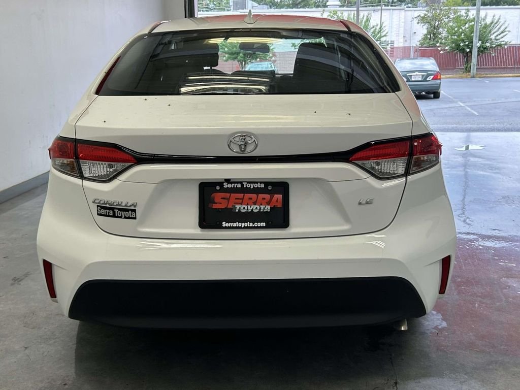 Used 2025 White Toyota LE image 4