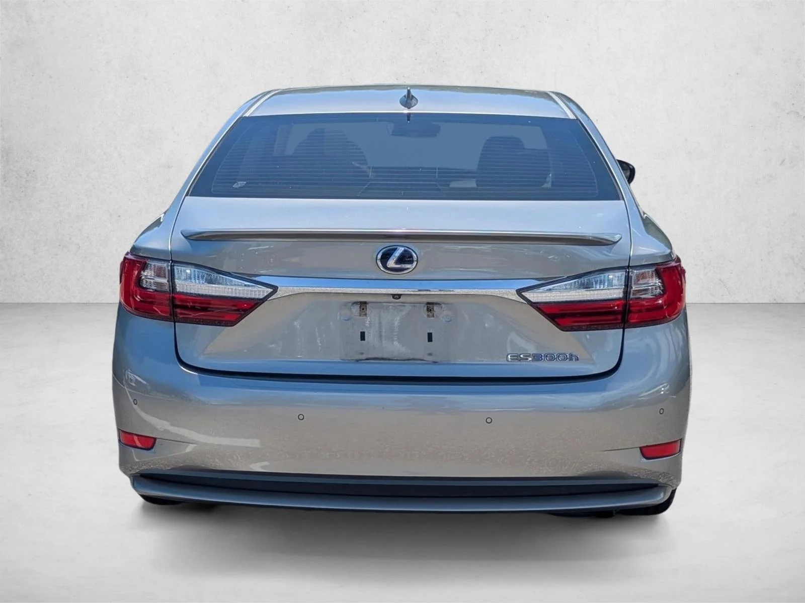 Used 2016 Silver Lexus Hybrid image 6