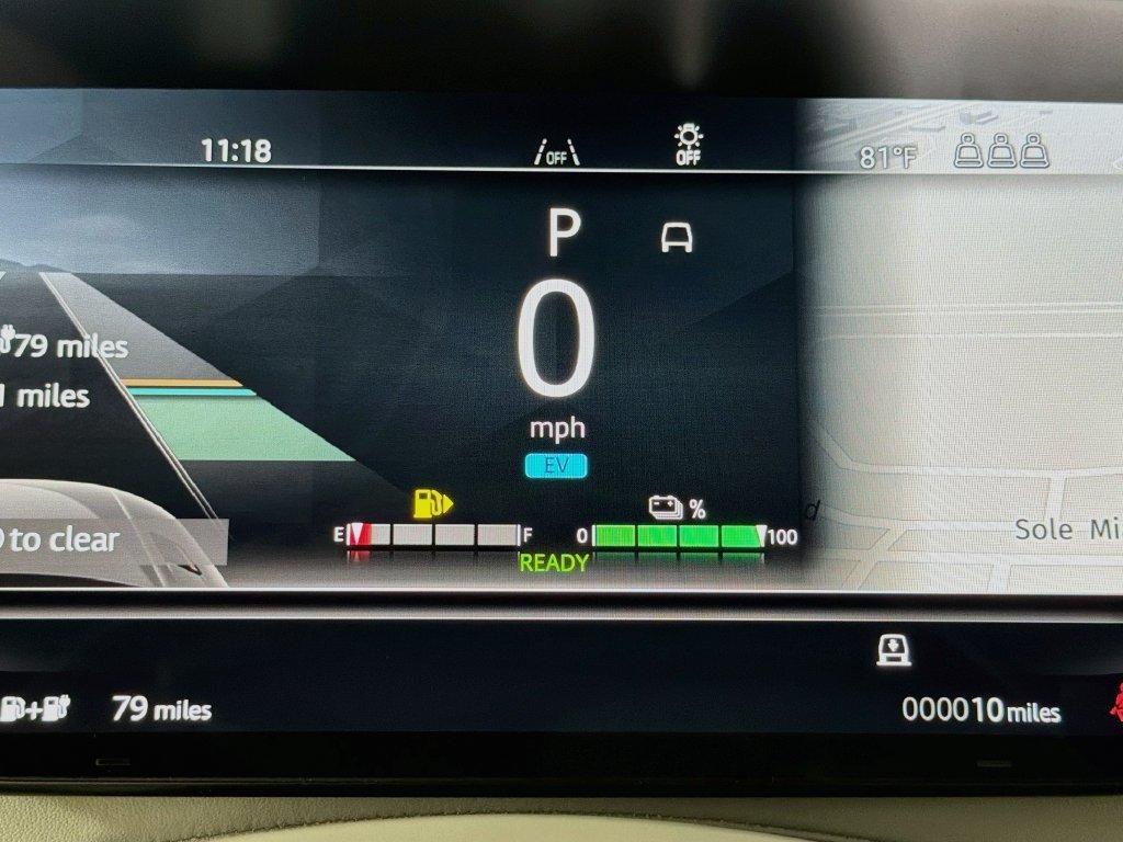 New 2027 Carpathian Grey Land Rover  image 12