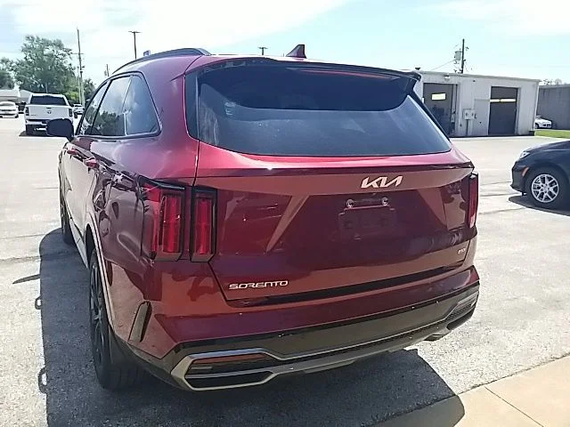 Used 2023 Red Kia SX image 18