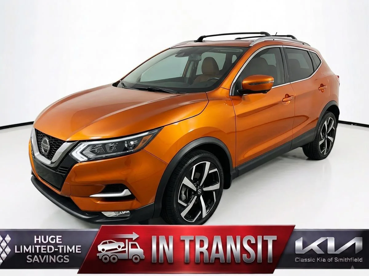 Used 2021 Monarch Orange Metallic Nissan SL image 1