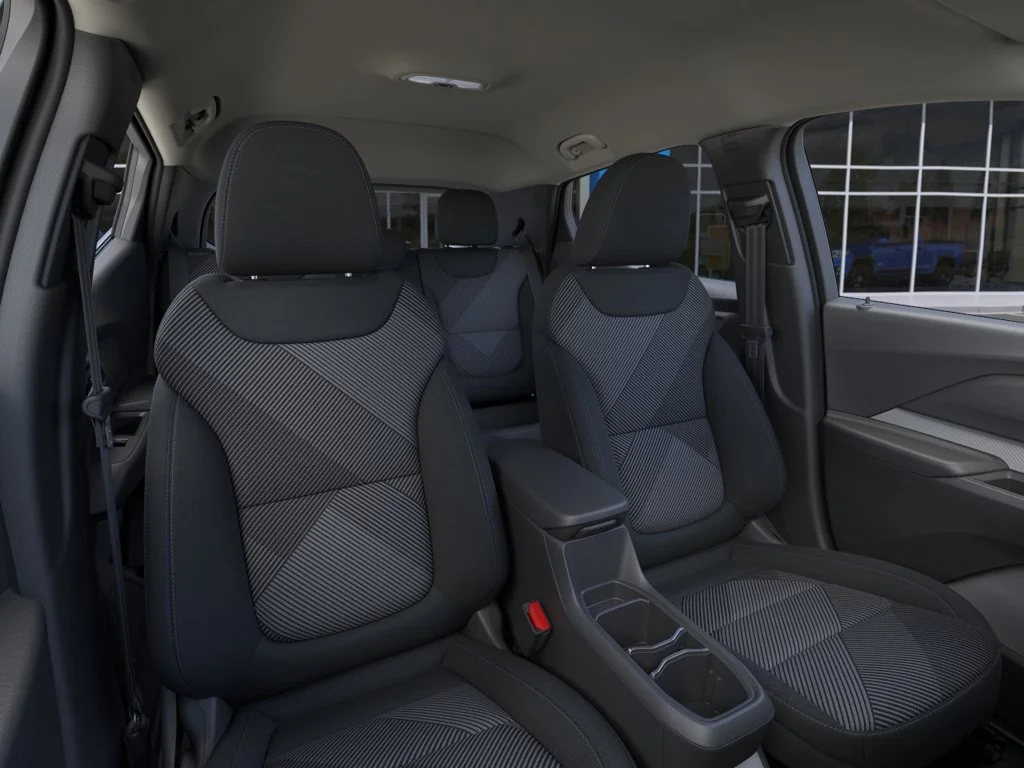 2027 Chevrolet Bolt LT - Photo 16