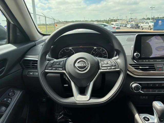 New 2026 Brilliant Silver Metallic Nissan 2.5 SV image 12