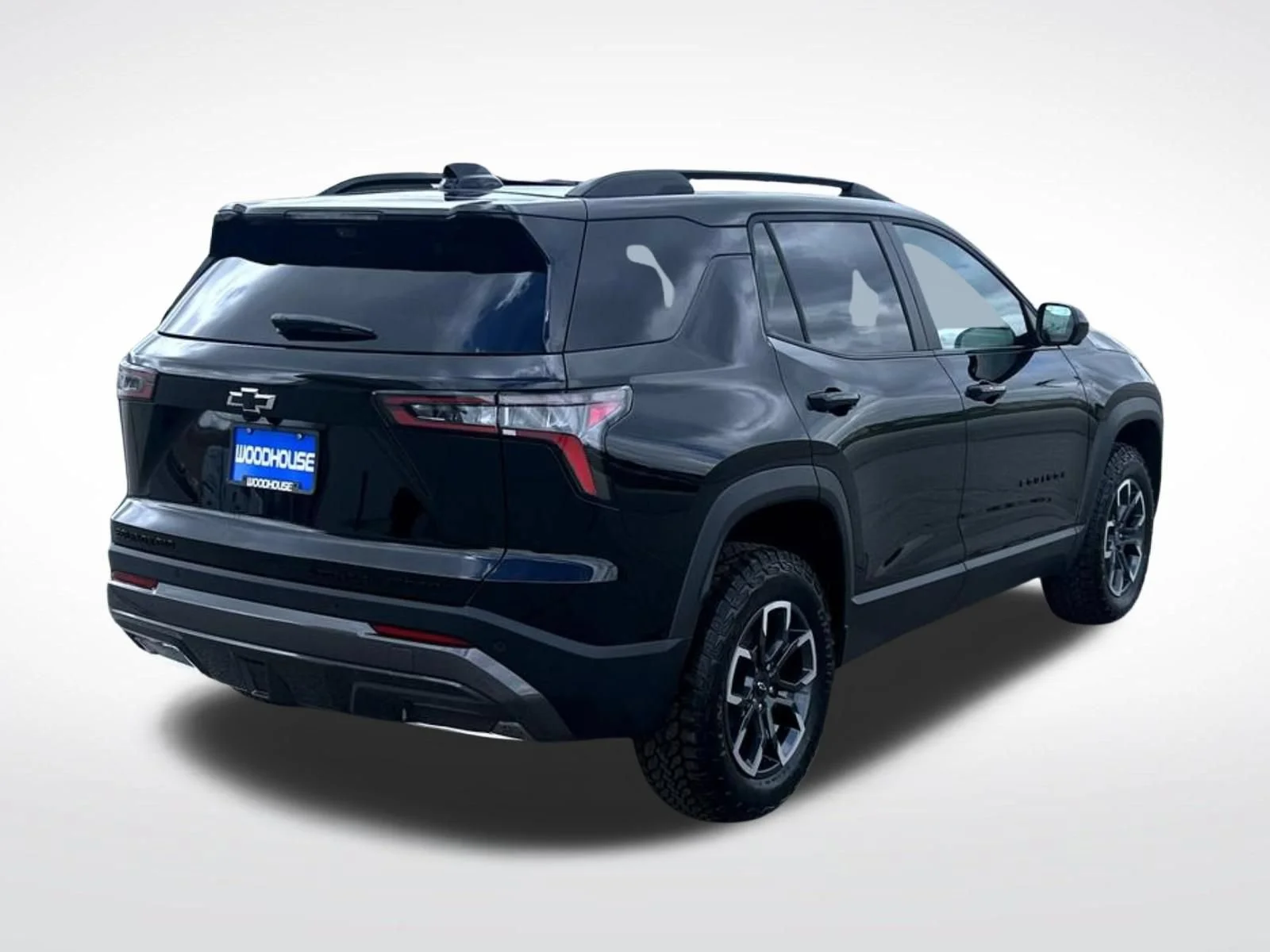 New 2026 Mosaic Black Metallic Chevrolet ACTIV image 7
