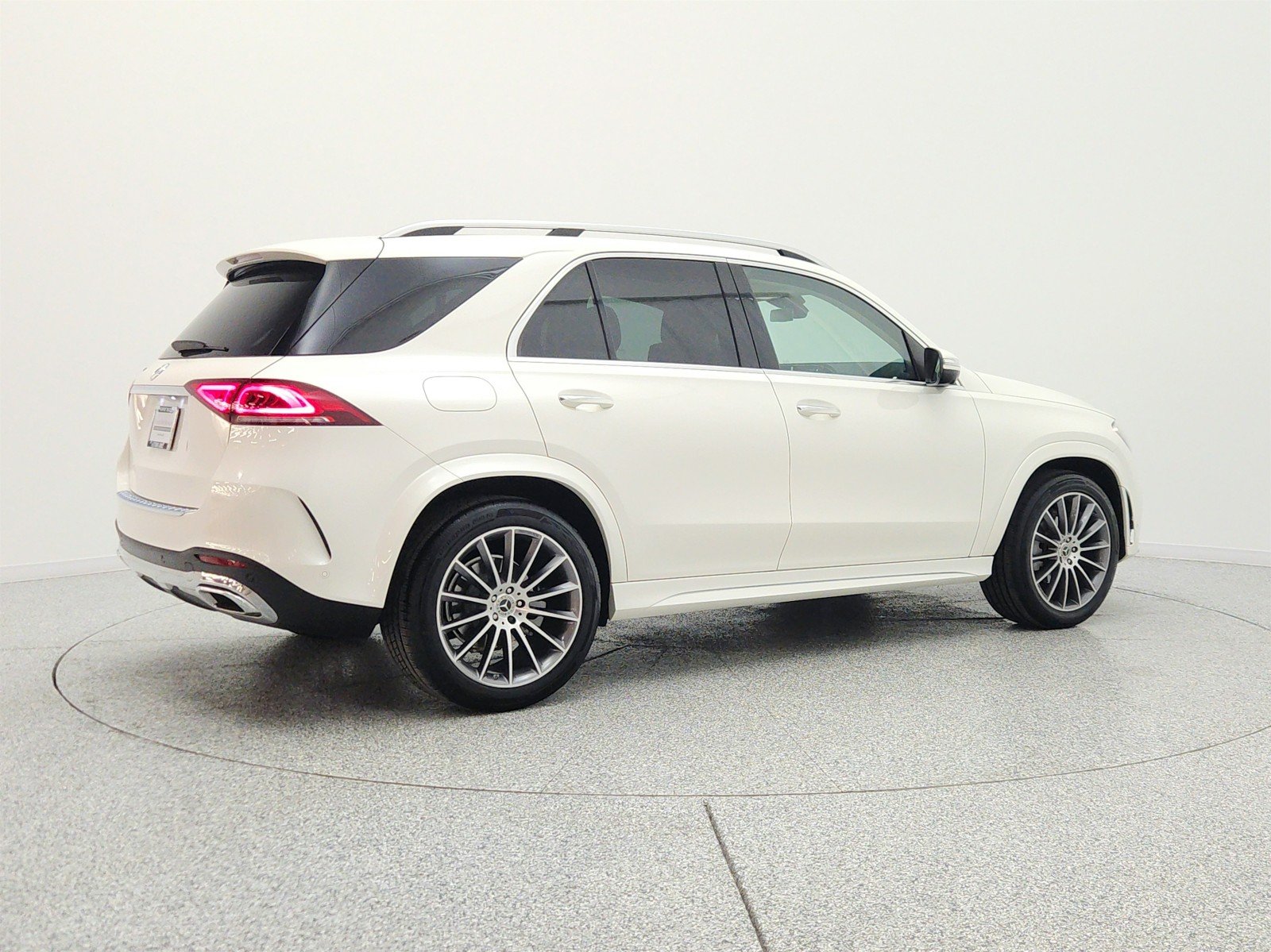 Used 2022 Diamond White Bright Mercedes-Benz GLE 350 SUV image 5