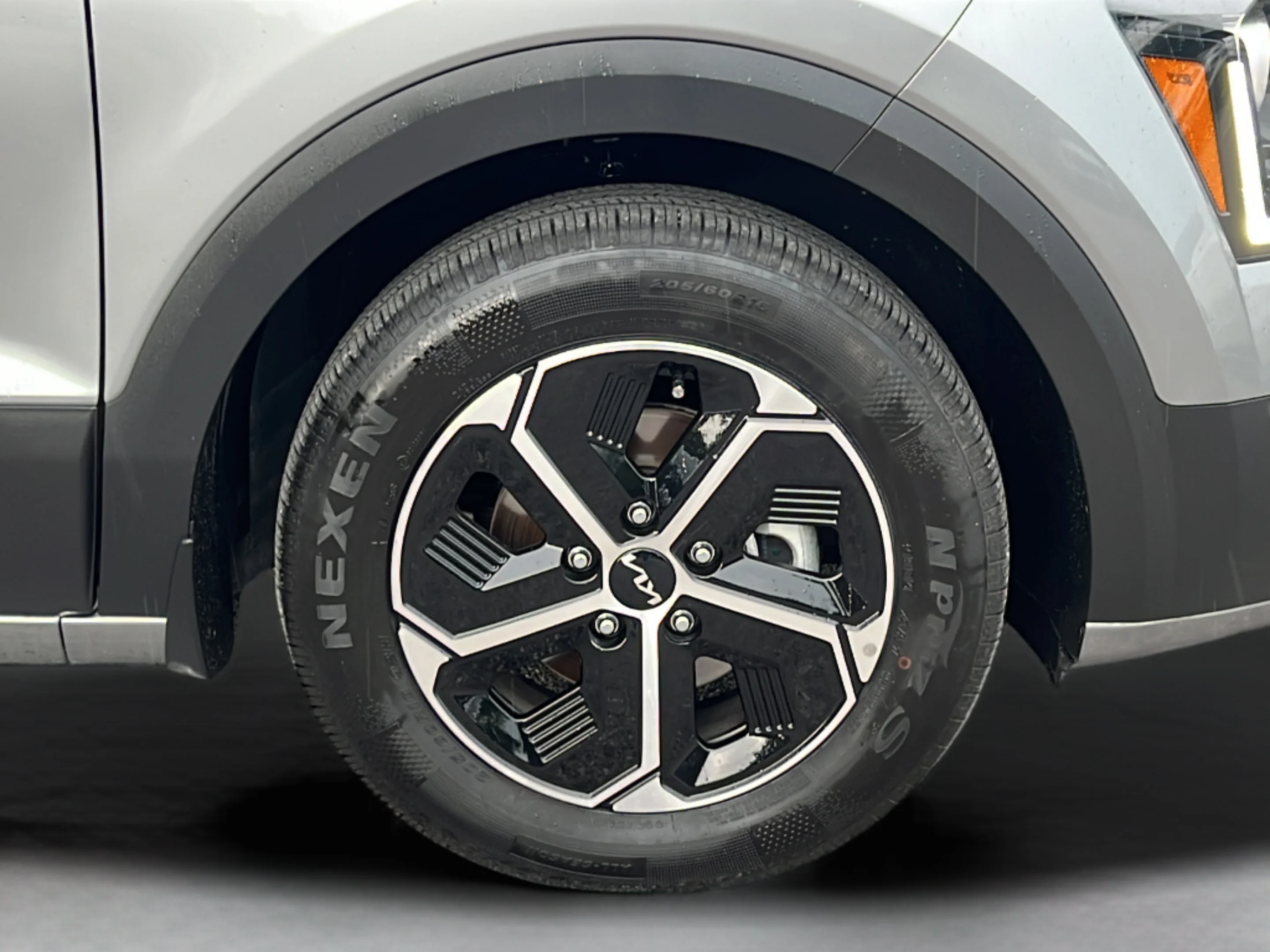 Used 2024 Steel Gray Kia EX image 25