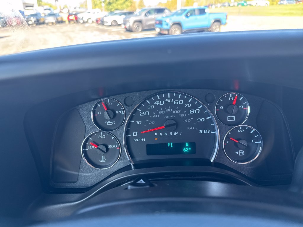 2026 Chevrolet Express Cargo Work Van - Photo 16