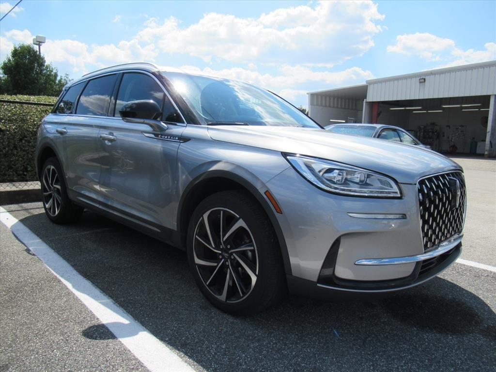 2023 Lincoln Corsair Reserve FWD's photo