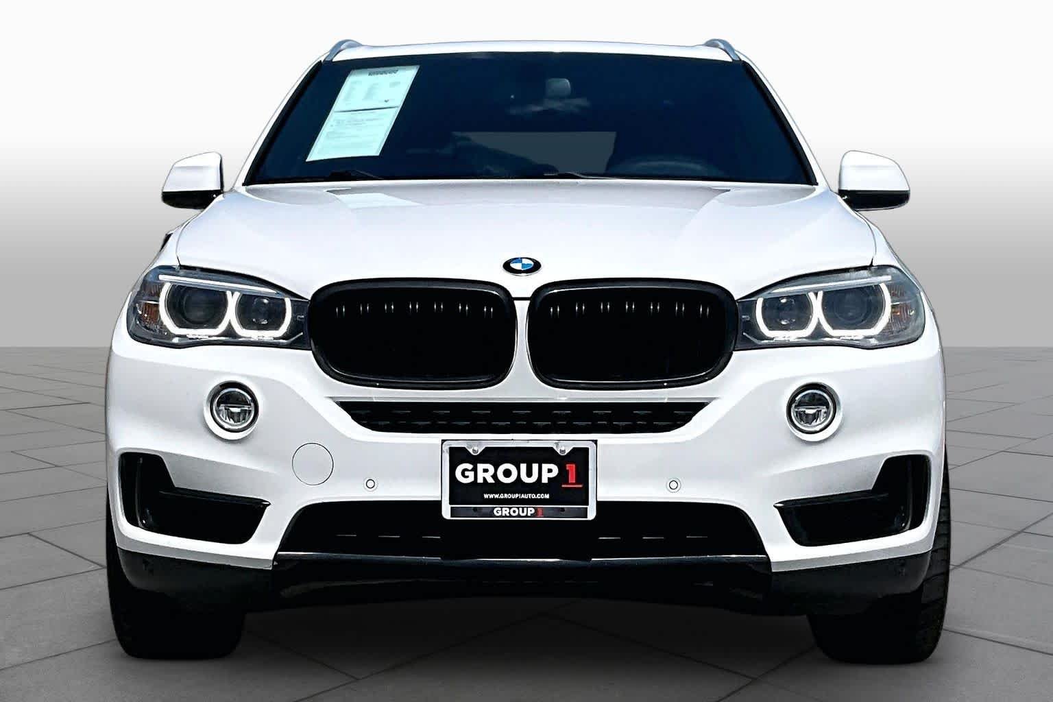Used 2017 Alpine White BMW sDrive35i image 4
