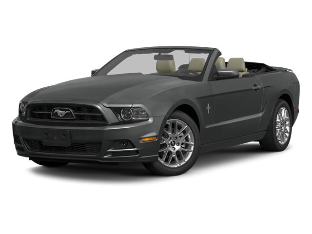 Used 2014 White Ford V6 Premium image 1