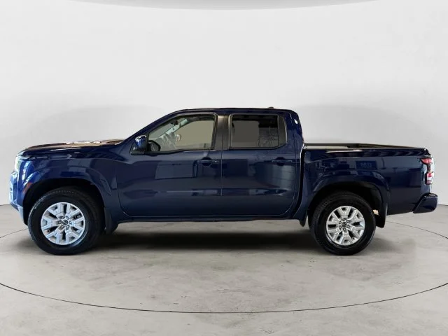 Used 2023 Blue Nissan SV image 2