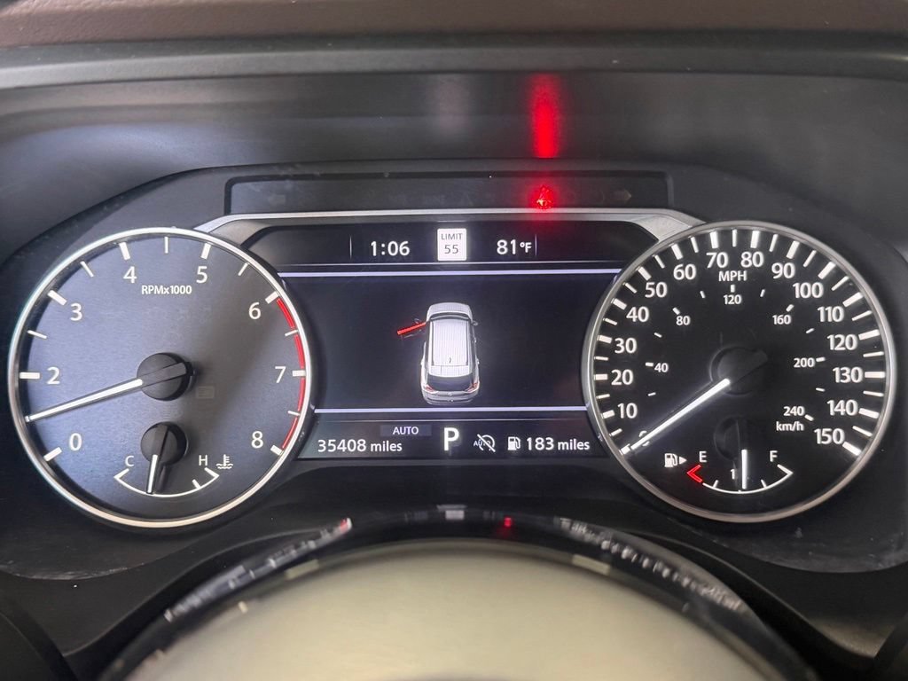 Used 2023 White Nissan SL image 32