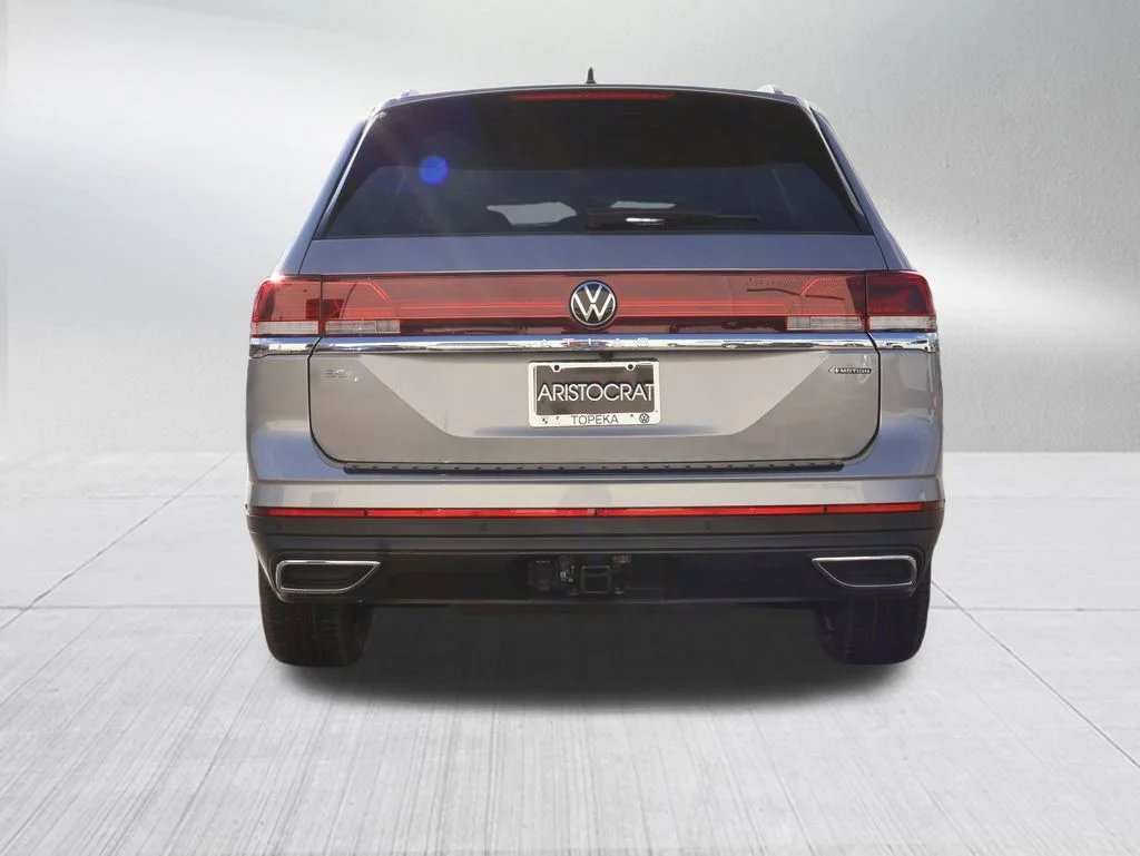 New 2026 Silver Volkswagen 2.0T SE w/Technology image 35