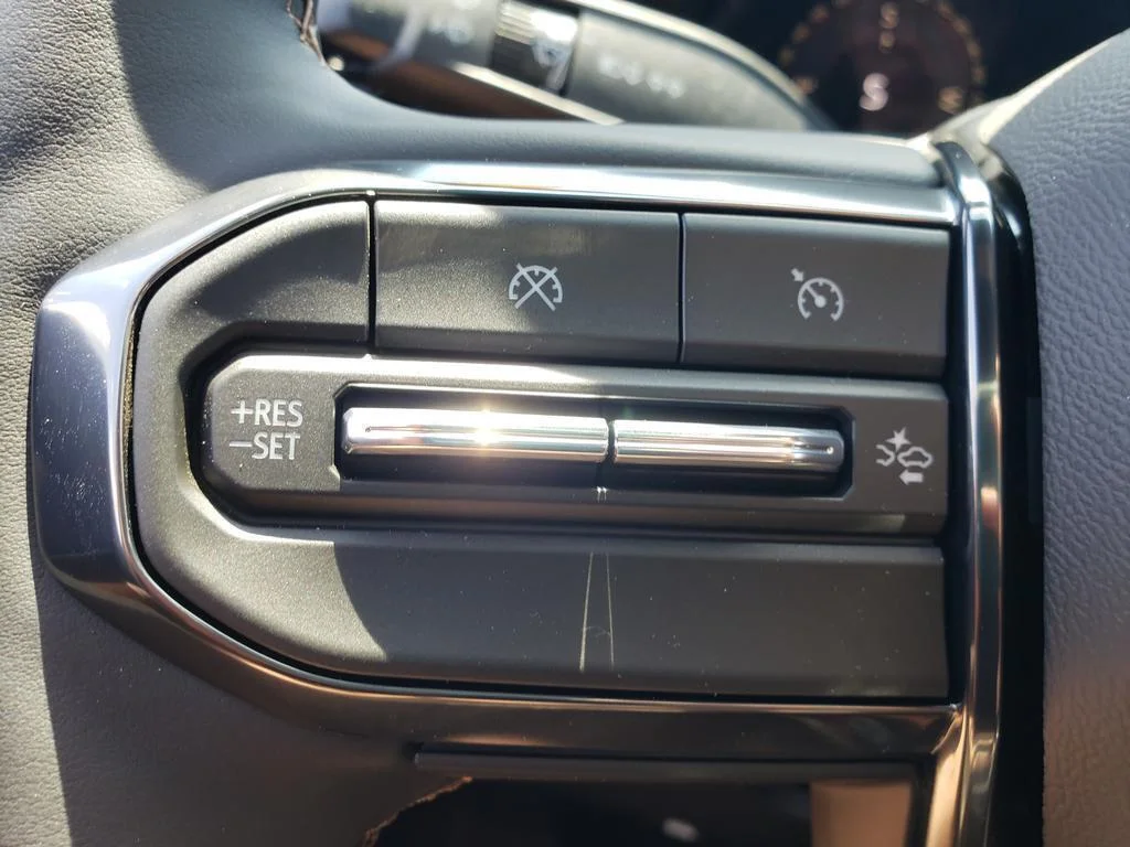 2026 GMC Canyon AT4 - Photo 18