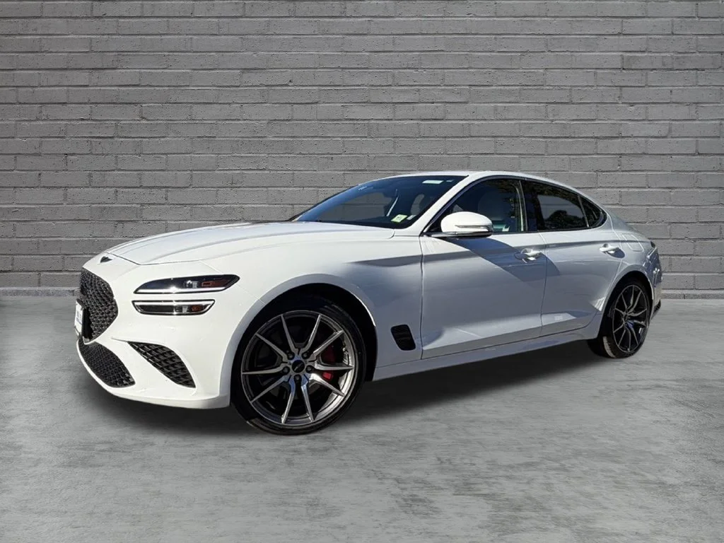 2025 GENESIS G70
