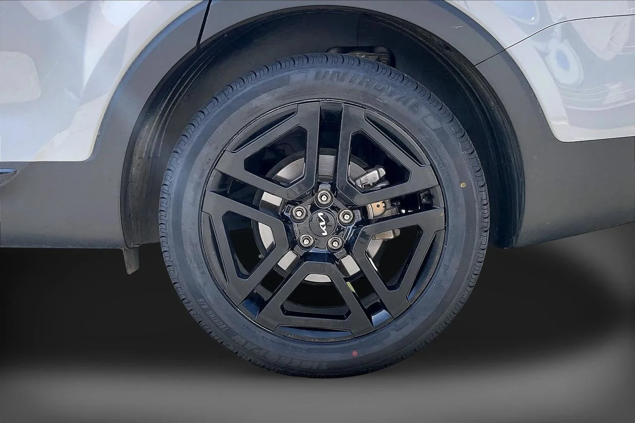 Certified Used 2024 Gray Kia SX-Prestige X-Line image 37
